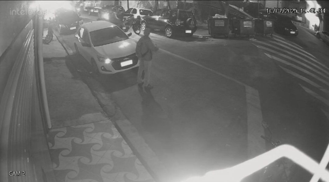 Assalto por motociclista