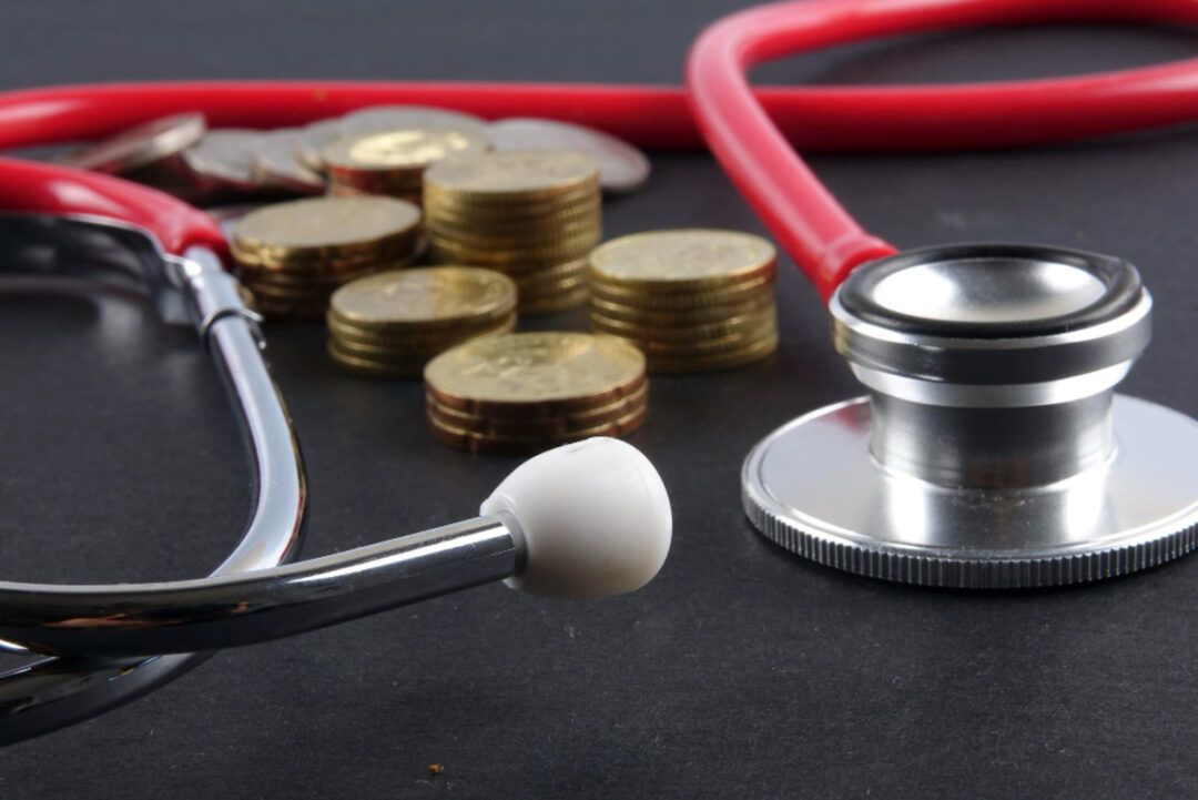Especialista apresenta dados financeiros para clínicas