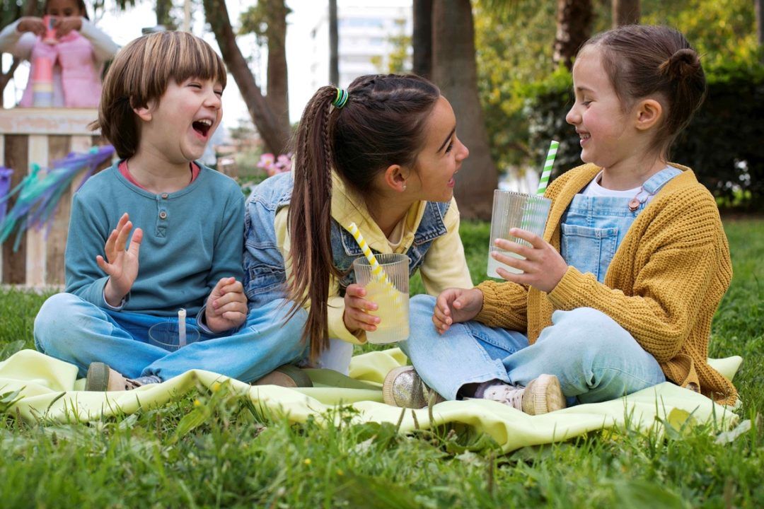 Férias escolares exigem atenção à APLV na infância