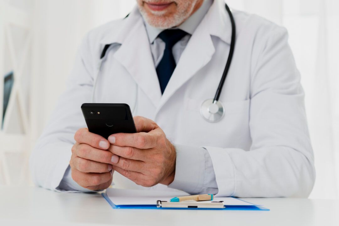 AdmDoctor: startup ajuda na adesão à PJ médica em até 24h