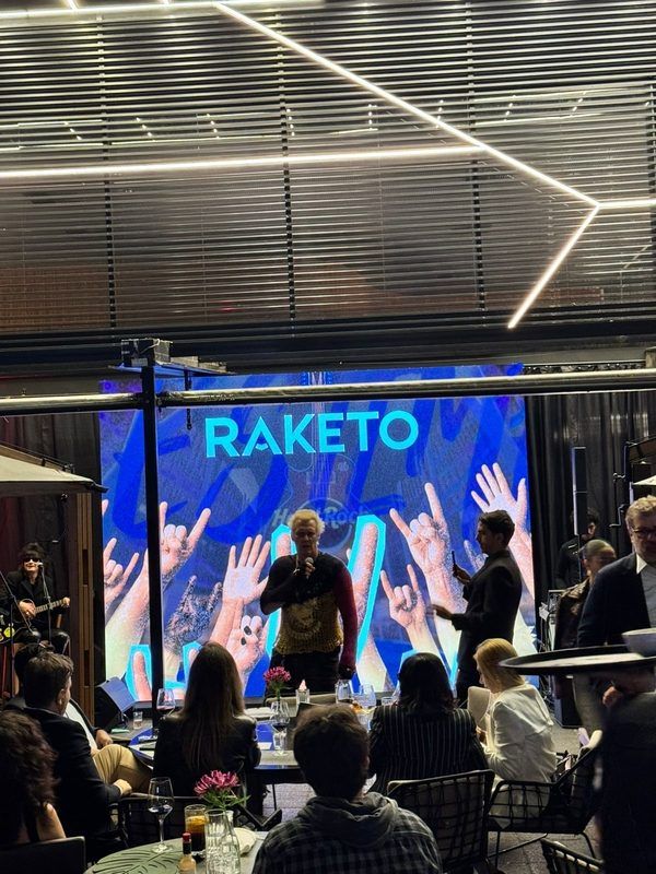 Raketo abre rodada de dez milhões no Hard Rock Café-SP