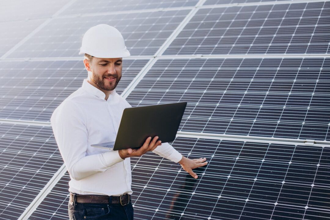 Brasil ultrapassa 800 mil inversores solares instalados
