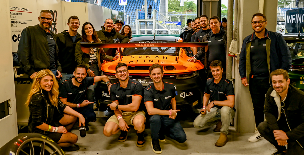 Equipe da LUZA Group na Porsche Cup Interlagos