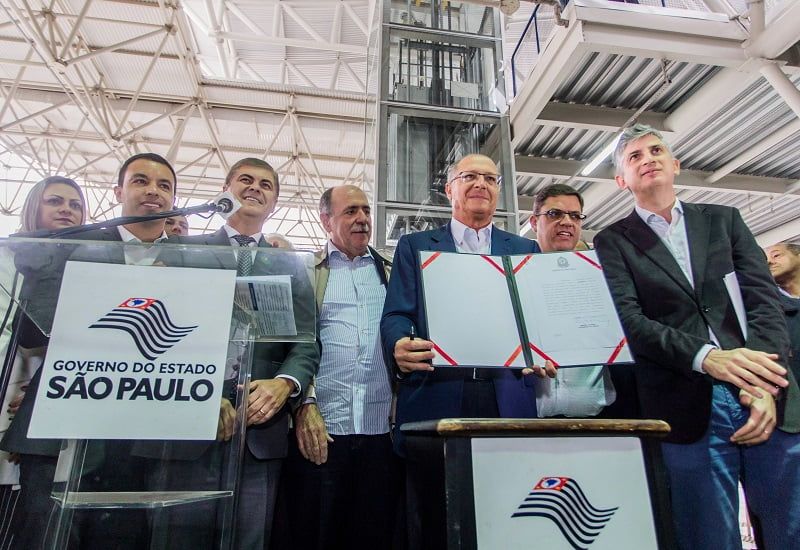Inauguração do Terminal da EMTU (Km 21) + Publicação do Edital de 2 licitações para o corredor Oeste