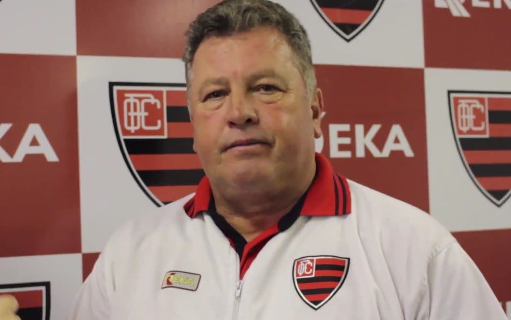 Técnico Roberto Cavalo do Oeste