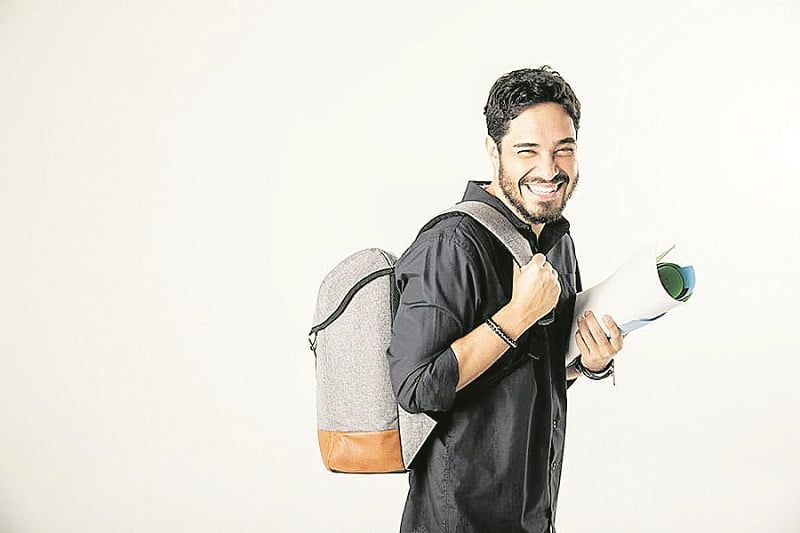 Diogo Almeida traz stand up “Vida de Professor” ao TMB
