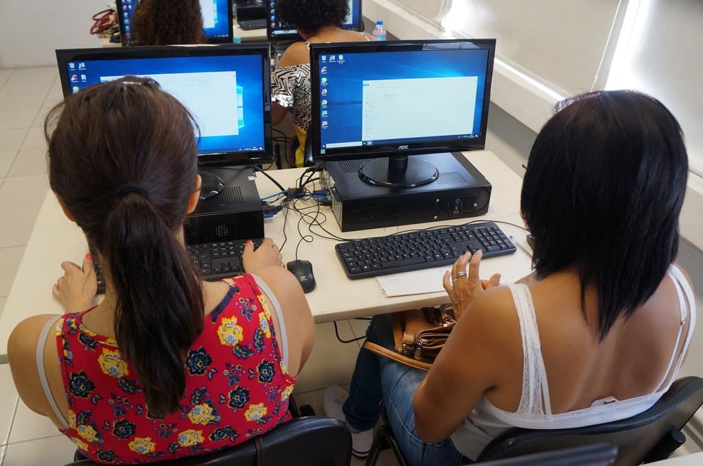 10082019-sads-abre-vagas-para-cursos-de-confeitaria-e-informatica-1