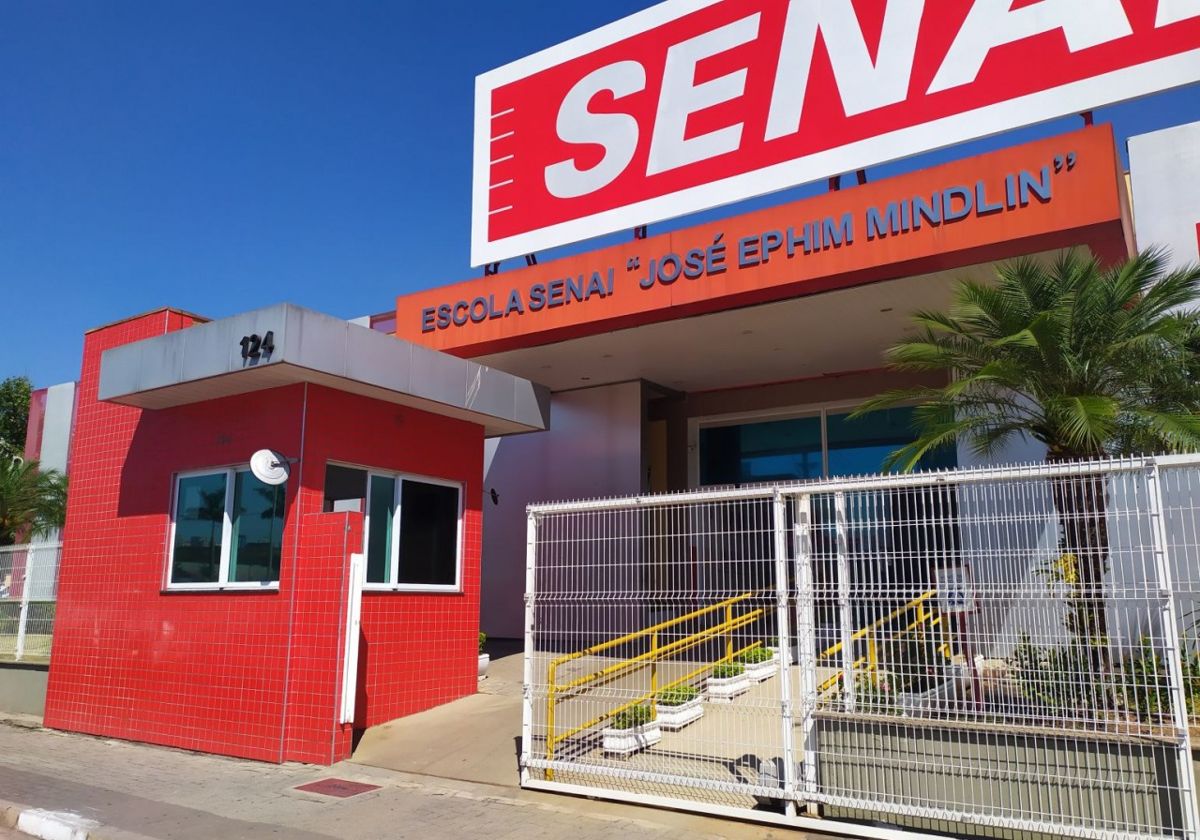 b2ap3_large_Fachada_SENAI_Barueri