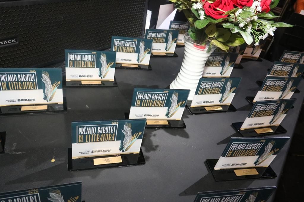 19102021-cultura-abre-inscricoes-para-o-premio-barueri-de-literatura-2021-conto-e-poesia-0