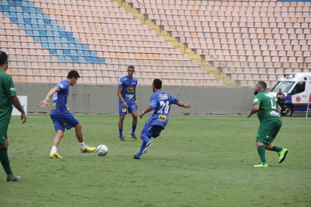 07122021-arena-barueri-sedia-evento-solidario-com-artistas-e-ex-jogadores-profissionais-3
