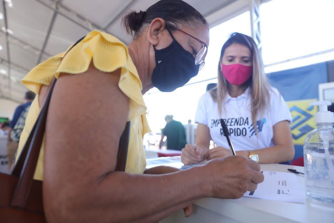 Governo de SP está com 67 mil vagas abertas