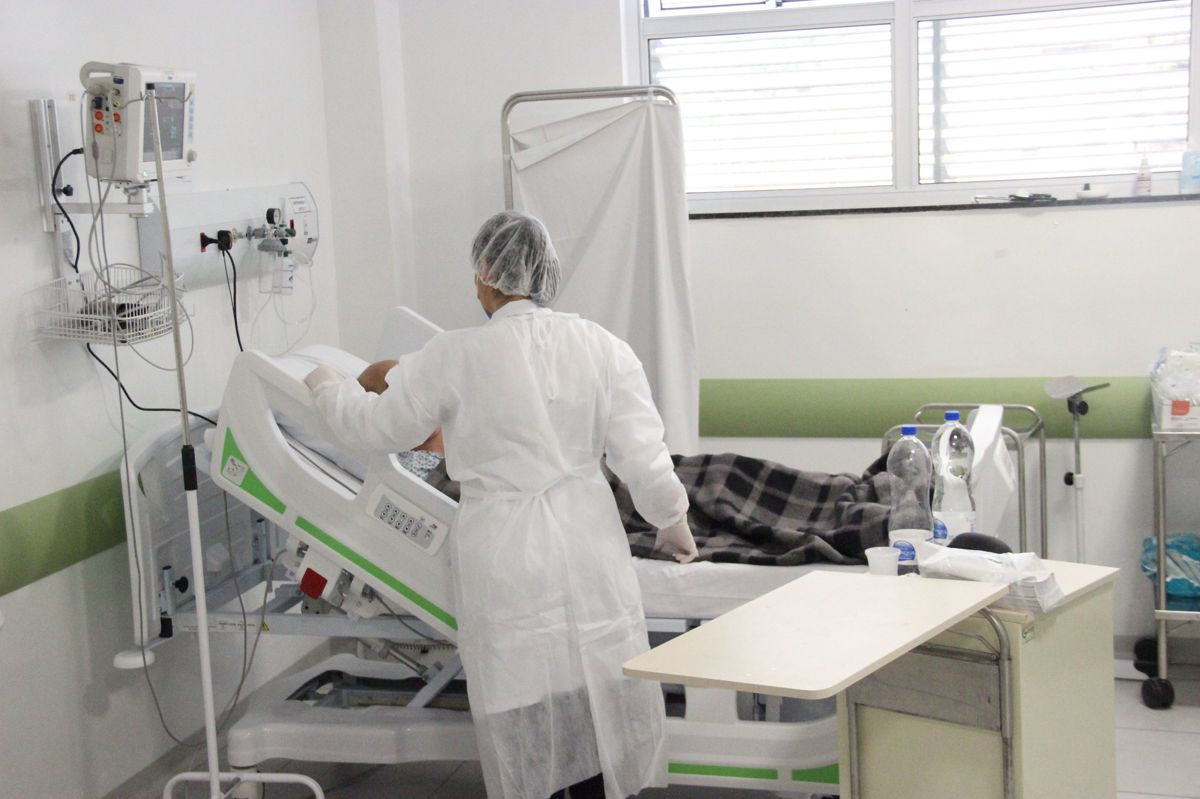 Pacientes internados Covid-19 Barueri