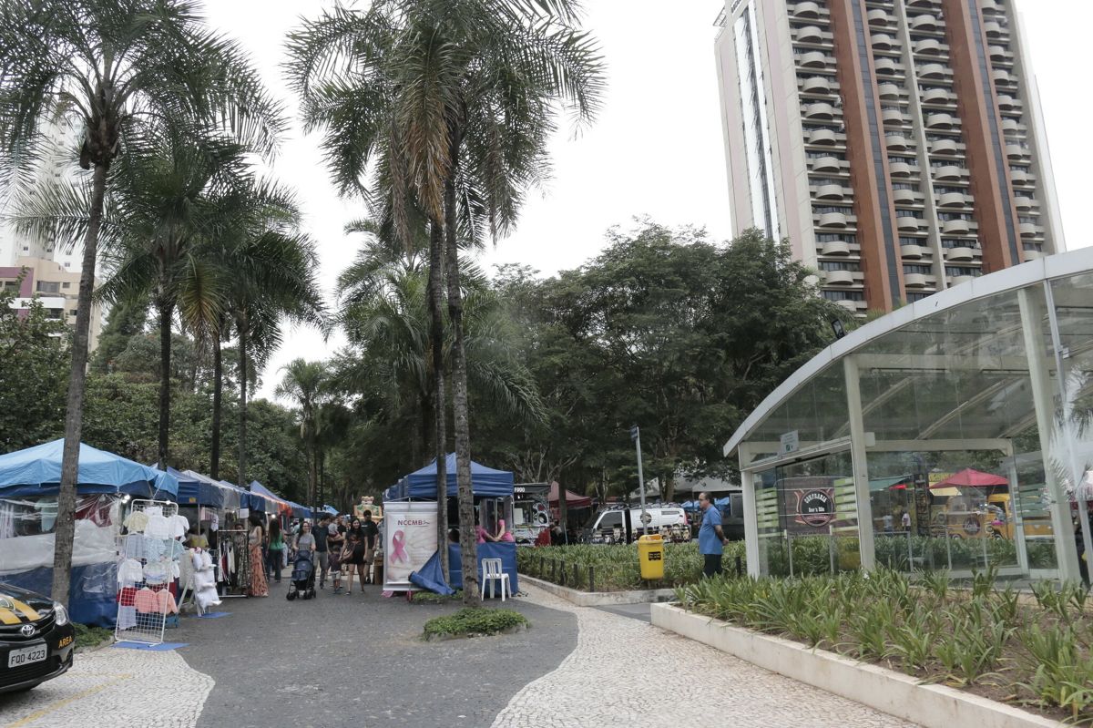 feira de artes de alphaville barueri