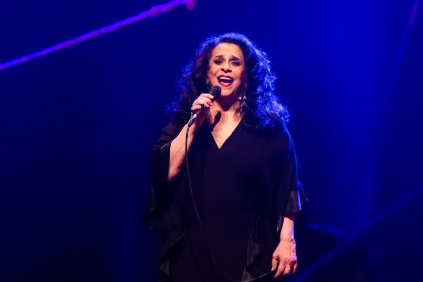 Morte Gal Costa