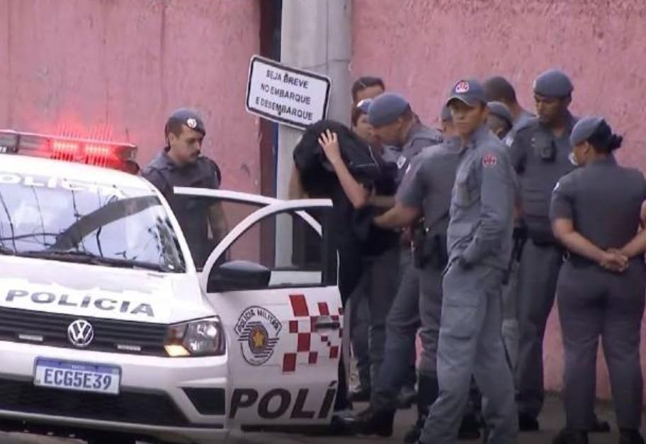 aluno mata professora em sp