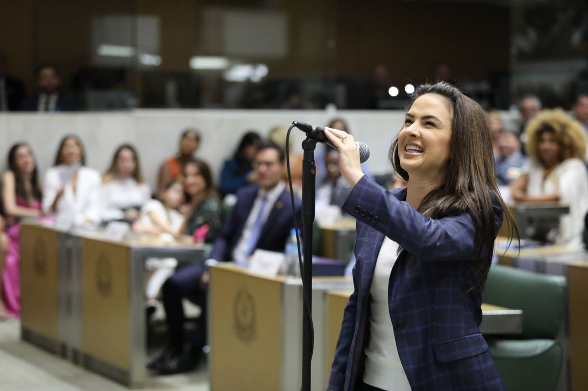 bruna furlan posse alesp