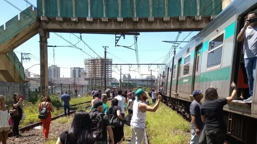 incidente na linha 8