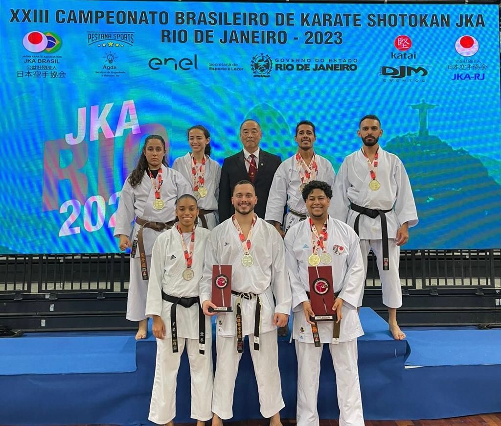 atletas karate Barueri