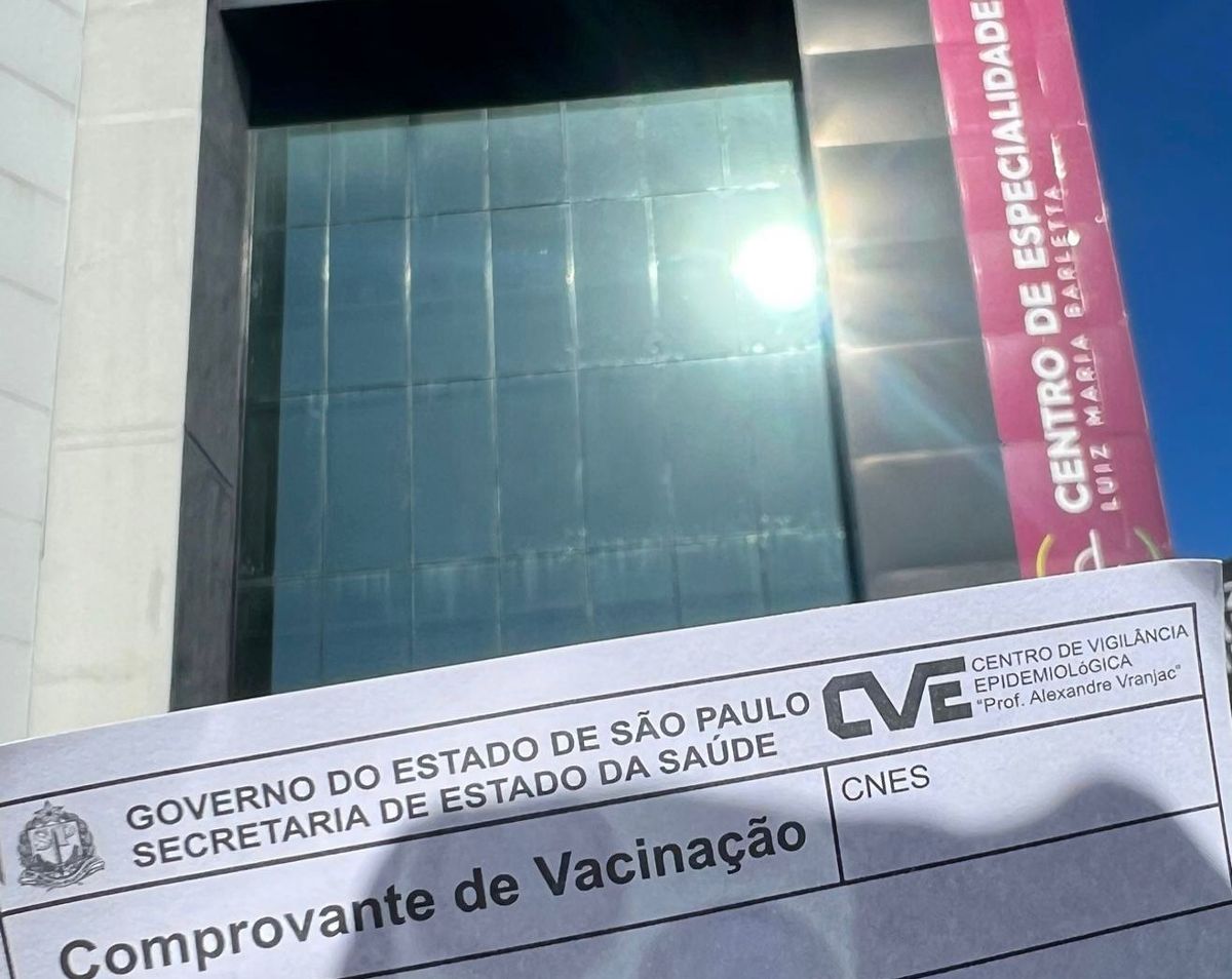 Vacinação feriado