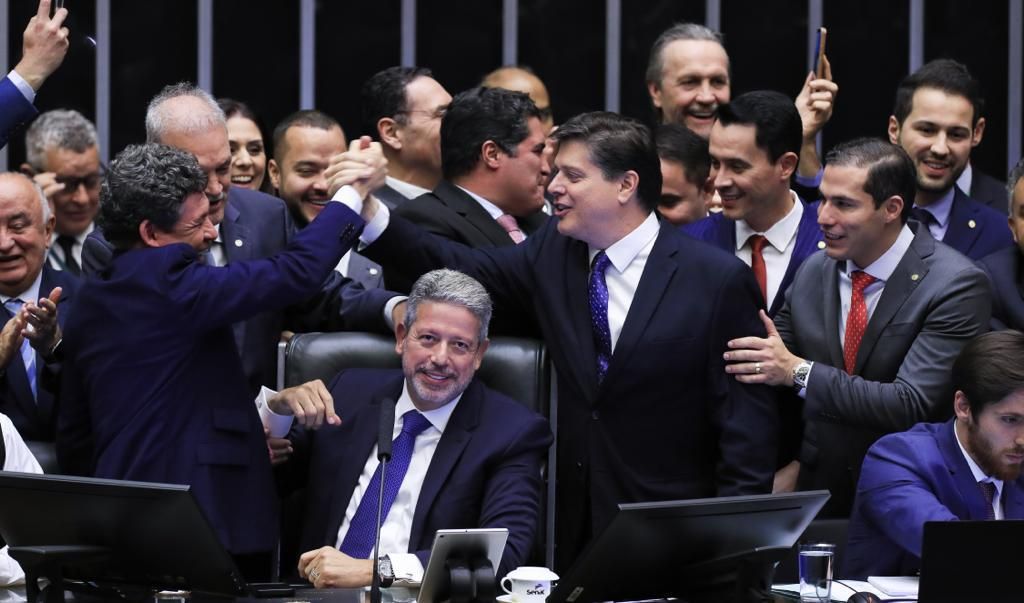 aprovação deputados reforma tributária
