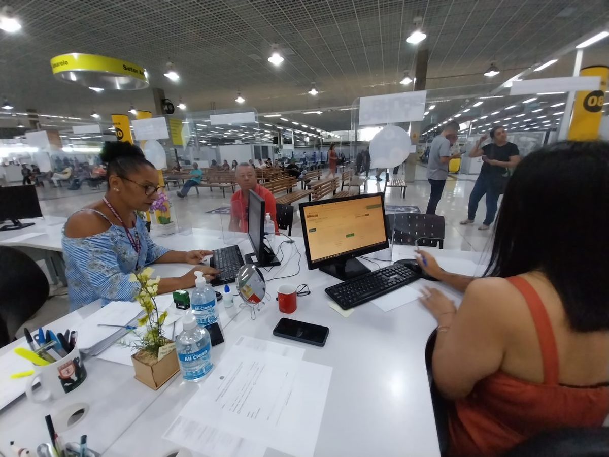 Oportunidade para auxilaires de produção