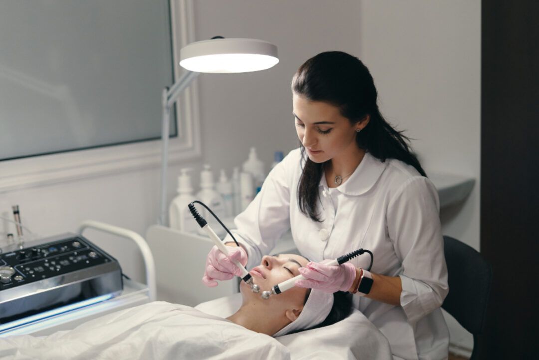 Dia do dermatologista reforça nova lógica skincare