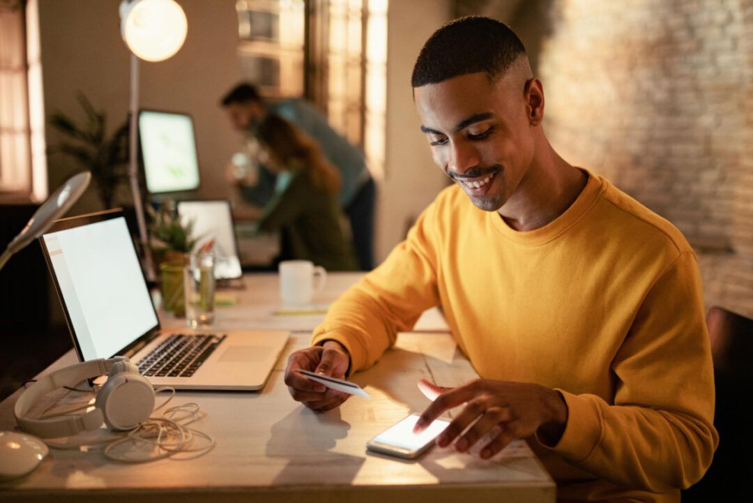 E-commerce avança em 2025 e atrai novas marcas para o B2C