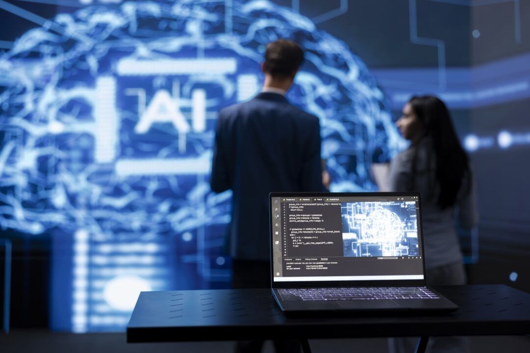 IA deixa de ser tendência e vira infraestrutura nas empresas