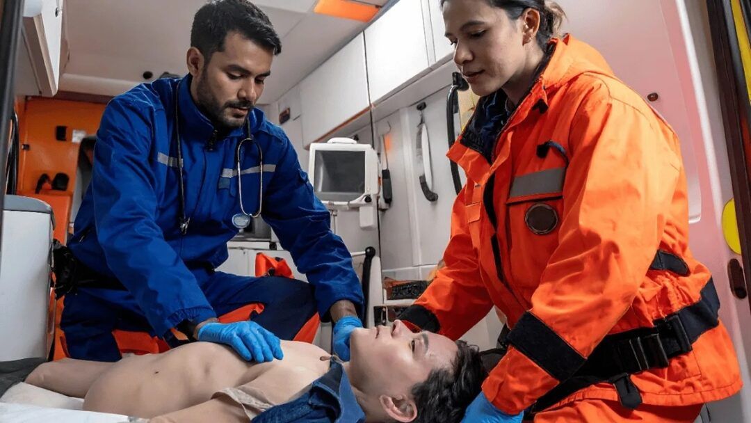 PL prevê bônus a profissionais de saúde em áreas de risco