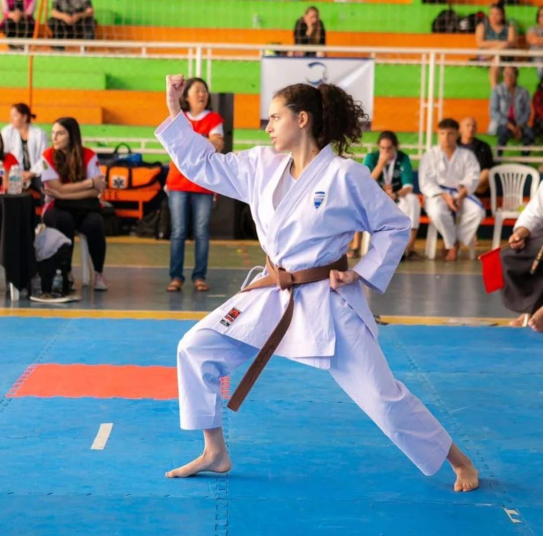 Karateca de Barueri faz vaquinha on-line para disputar campeonato na Colômbia