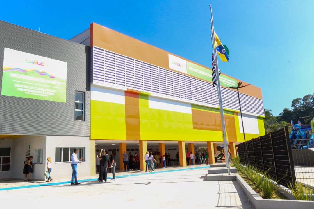 Barueri entregou 8º Centro de Convivência, desta vez no Jardim São Pedro