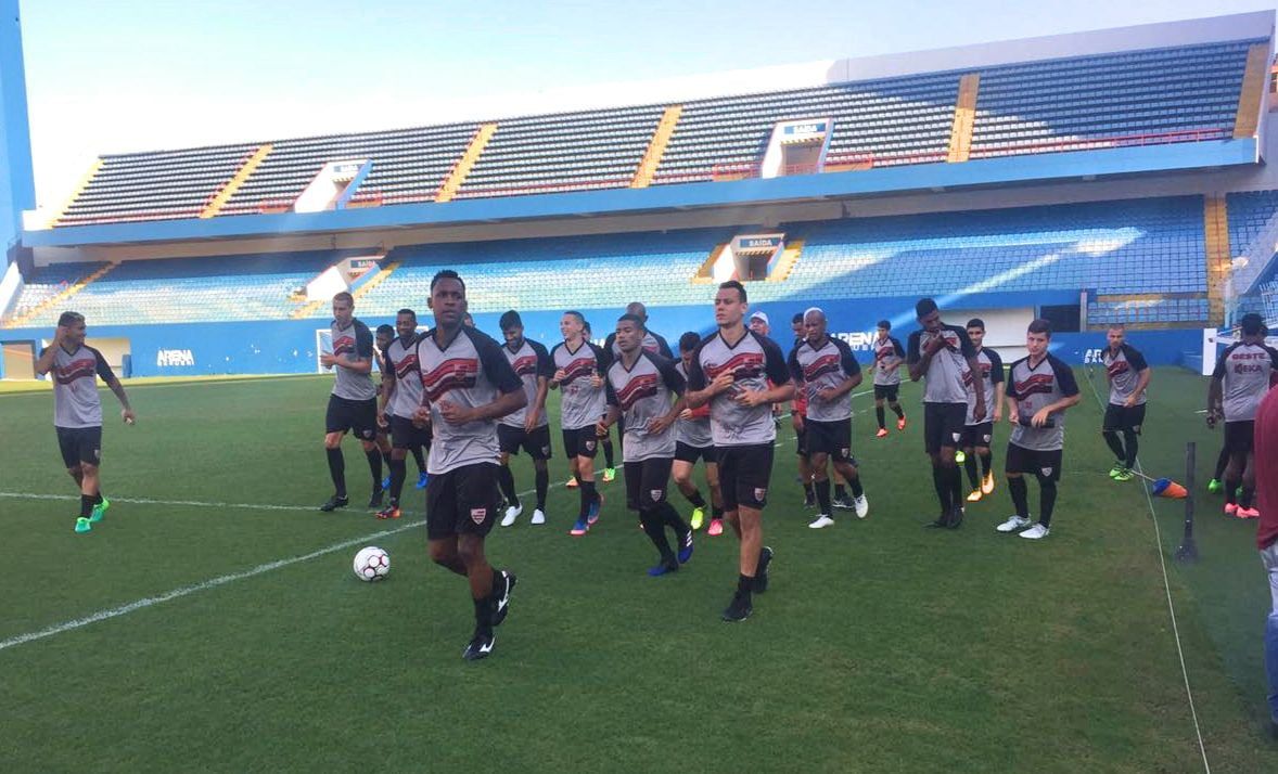 Oeste em treino na Arena Barueri