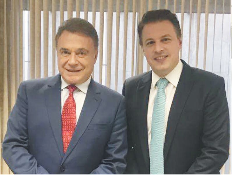 senador Alvaro Dias e prefeito de Itapevi Igor Soares