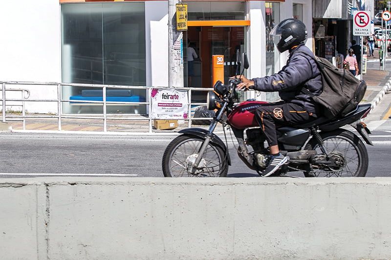 Em um ano, dobram mortes de motociclistas em acidentes