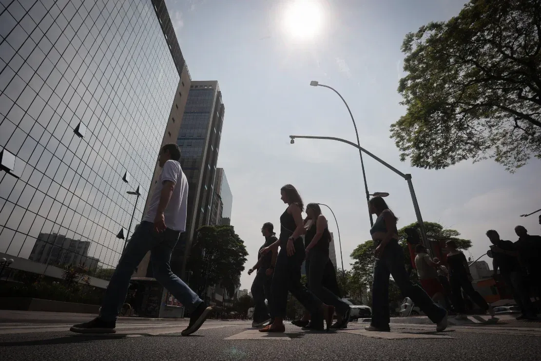O calor será acompanhado por tempo seco, condição que exige atenção tanto à saúde quanto à prevenção de queimadas e incêndios