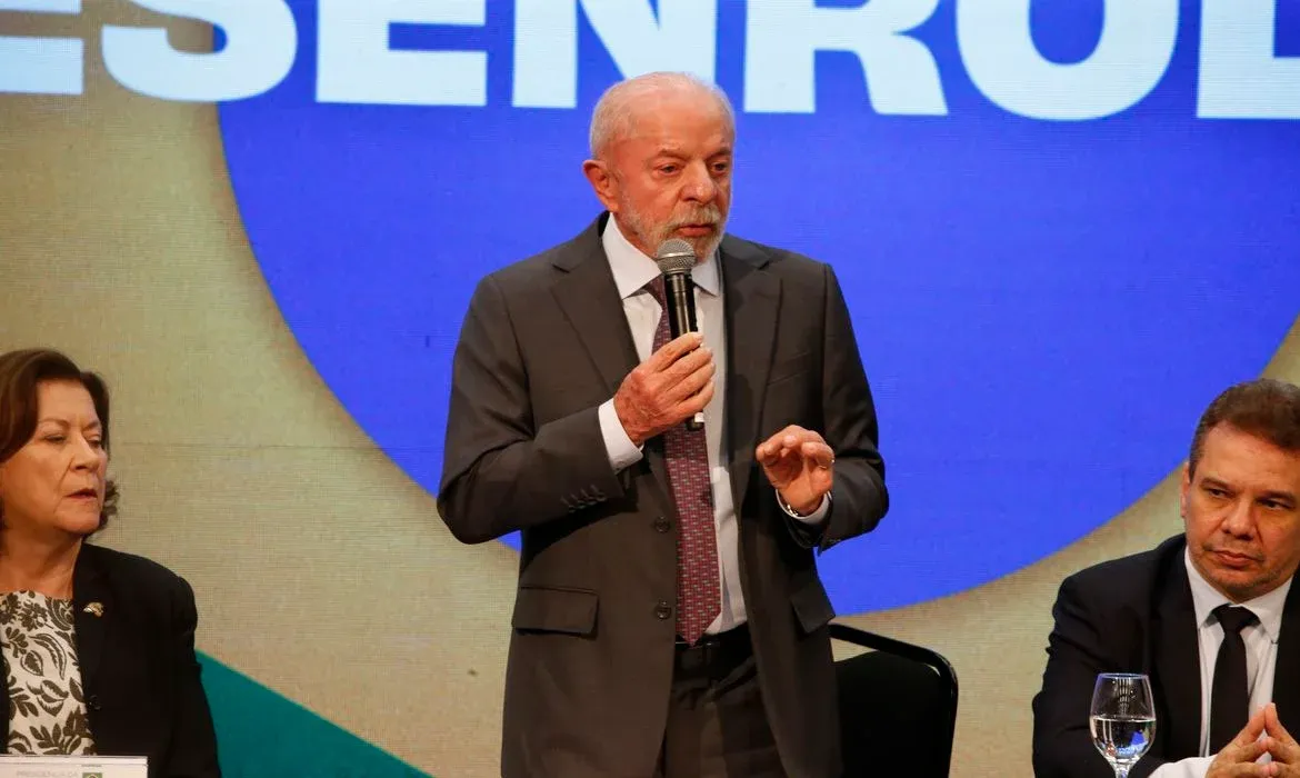 O governo também propôs aumentar o limite anual de faturamento para enquadramento como MEI.