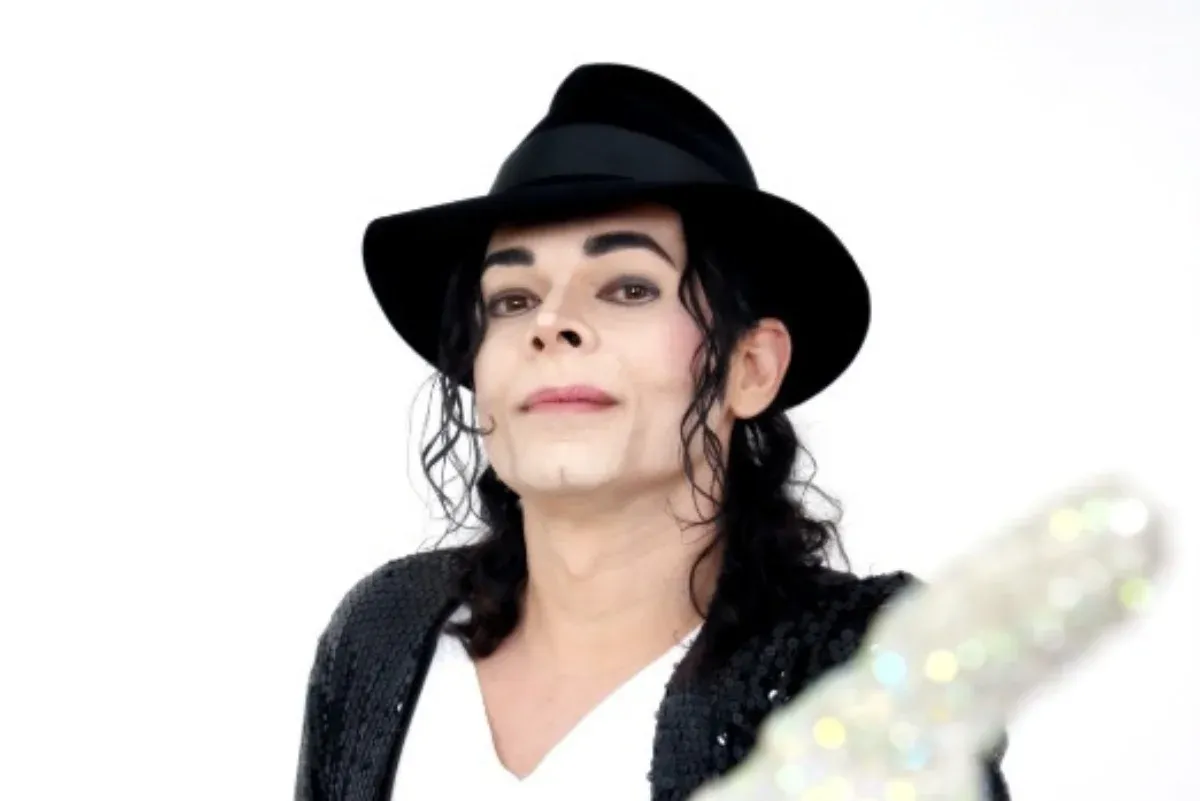 O repertório previsto inclui músicas como “Billie Jean”, “Beat It”, “Thriller”, “Black or White” e “Smooth Criminal”