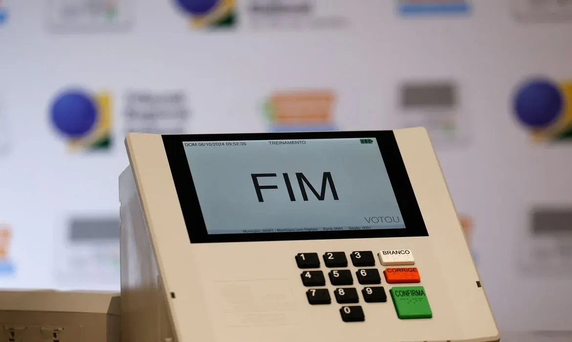 A modalidade permite que eleitores votem temporariamente fora da cidade onde mantêm o domicílio eleitoral
